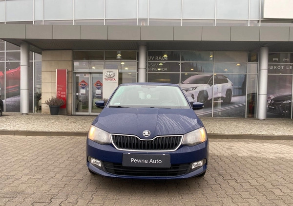 Skoda Fabia cena 37000 przebieg: 206743, rok produkcji 2018 z Kalisz małe 436